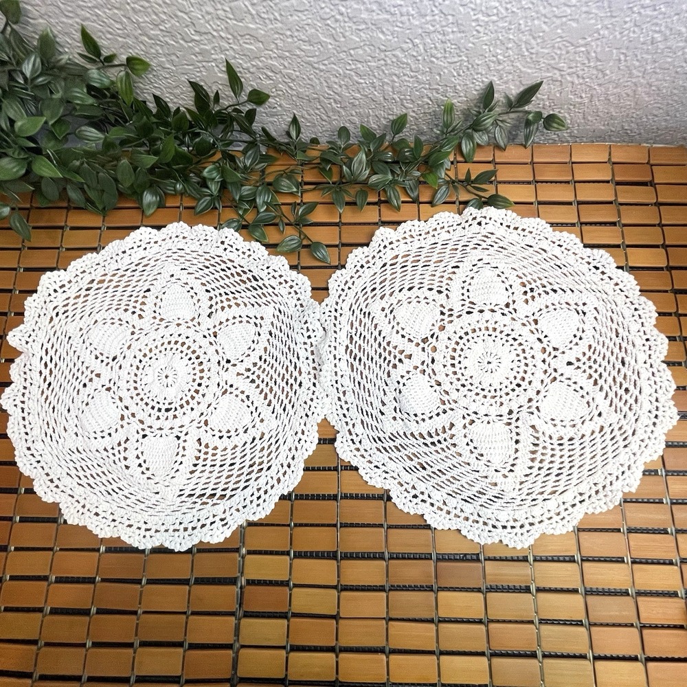 Vintage White Crochet Doilies Pair Round Cotton Lace Boho Cottagecore Decor 13.5